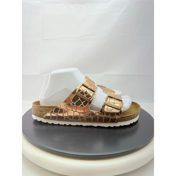 Birkenstock Arizona Copper
Gator Gleam Two-Strap Sandals Copper Size 7 US 38 EU - Picture 5 of 10